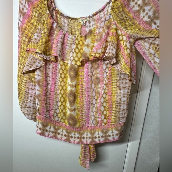 Lily White Semi Sheer Reptile Snake Print Pink White Yellow Ruffle Blouse Top M - Picture 5 of 13